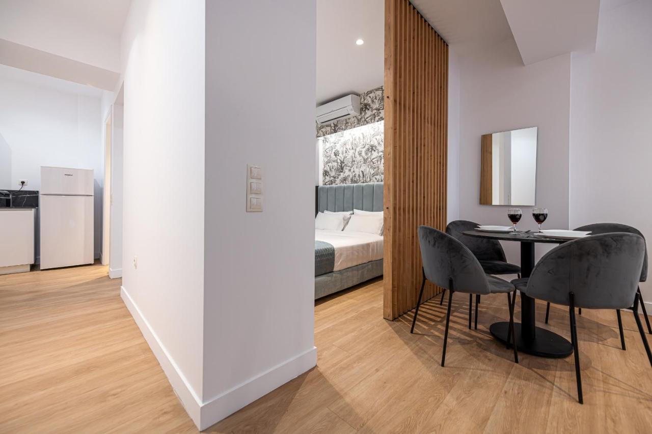 Kriel Suites By Liv Homes Афины Экстерьер фото