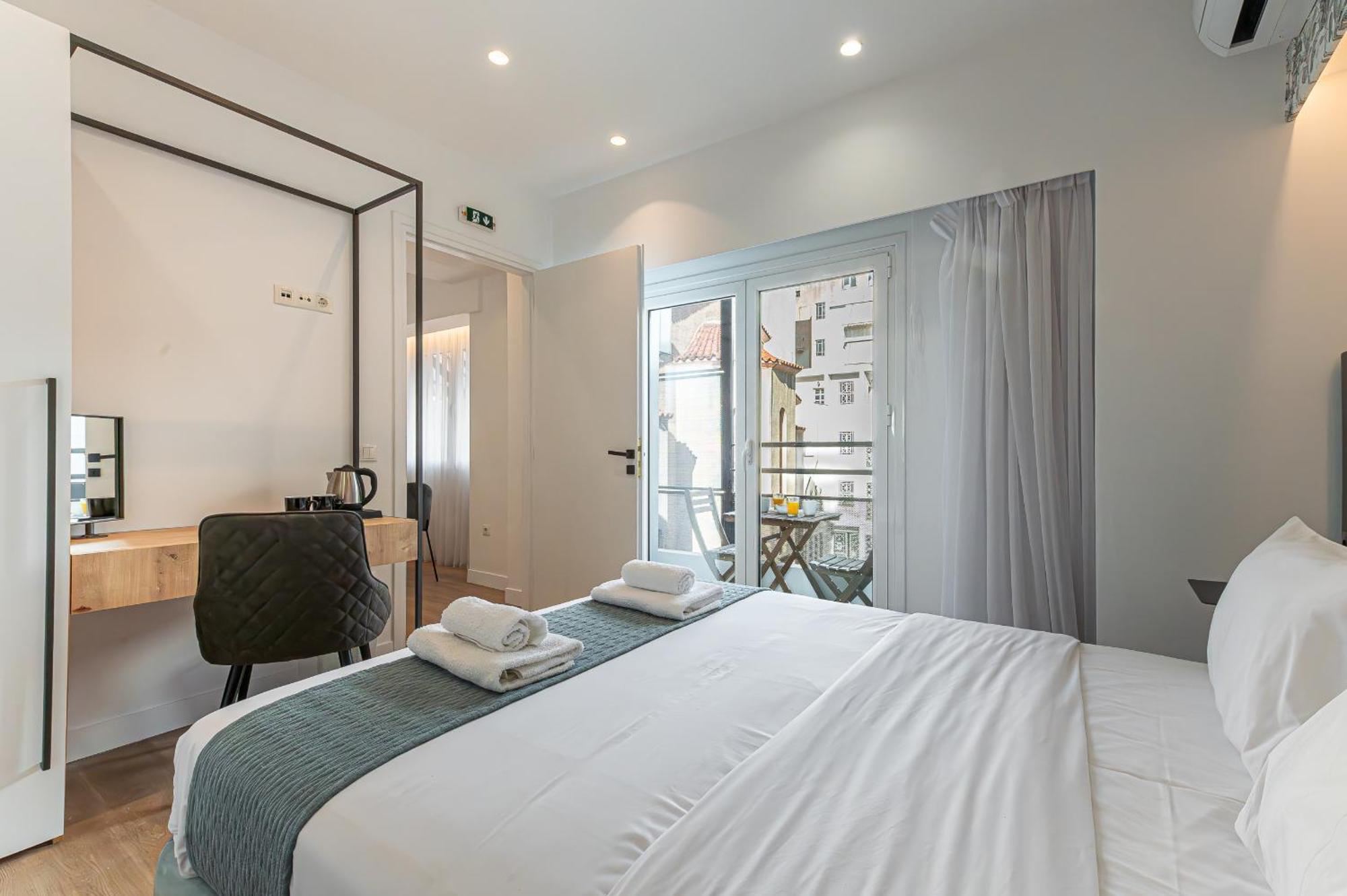 Kriel Suites By Liv Homes Афины Экстерьер фото